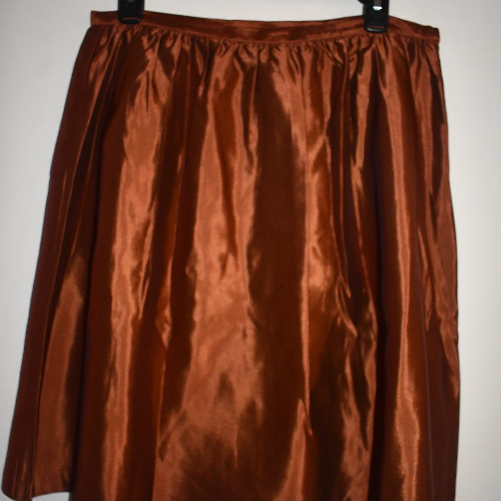 NWT Chelsea & Violet Bronze Copper Taffeta Low Waist Skirt Size 6
